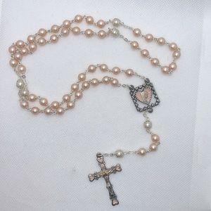VINTAGE ROSARY WITH WARM PINK PEARL BEADS AND ENAMEL HEART ACCENTS